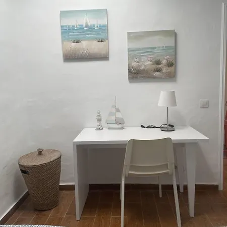 شقة Con Amplia Terraza En La Playa *