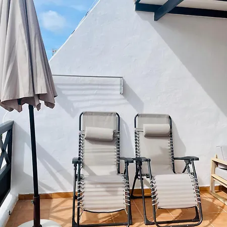 Con Amplia Terraza En La Playa Apartamento *