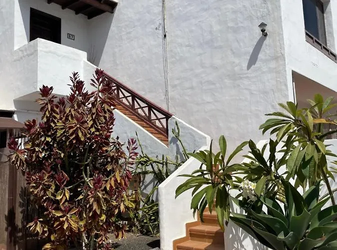 Con Amplia Terraza En La Playa Puerto del Carmen (Lanzarote)